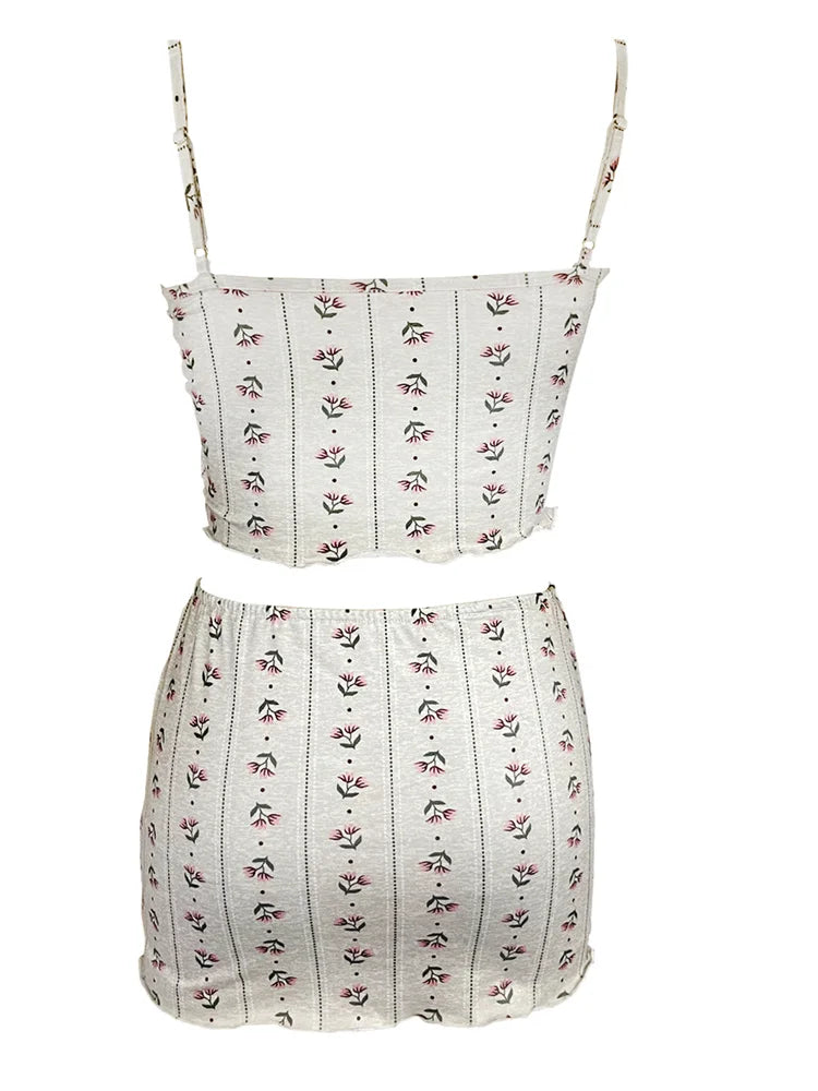 JuliaFashion - Floral Print Spaghetti Strap Camisole with Low Waist Mini Skirts Suits