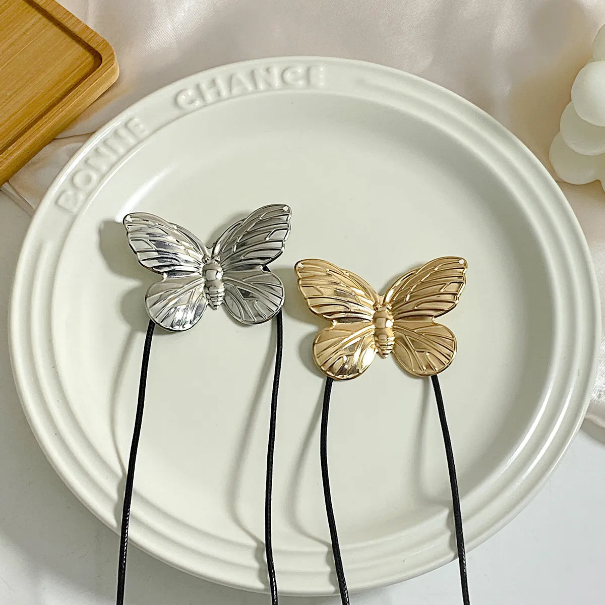 JuliaFashion-Goth Butterfly Leather Wax Thread Necklace