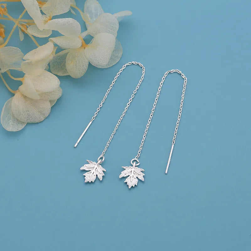 JuliaFashion-Elegant Silver Maple Leaf Tassel Earring