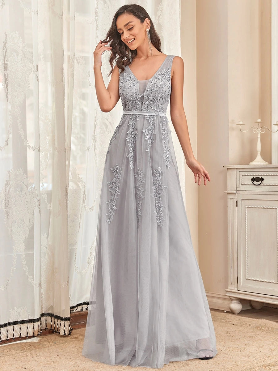 JuliaFashion - 2024 Women Long Lace Beading V-neck Sleeveless Backless Prom Dresses