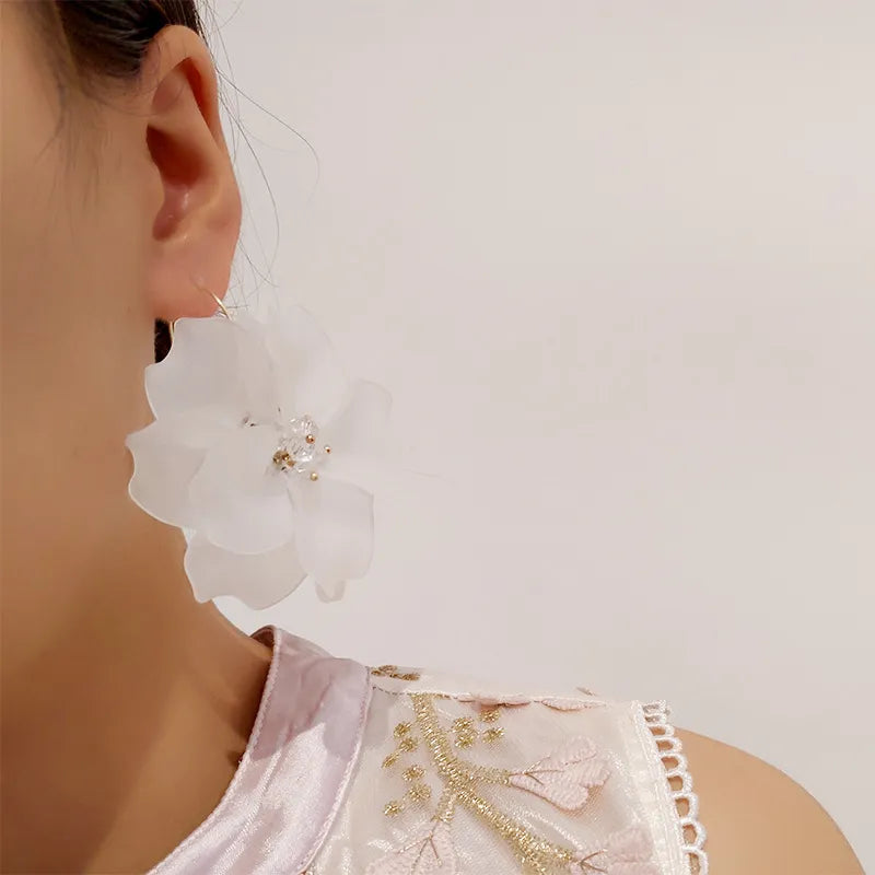 JuliaFashion-Exaggerated Crystal Petal Flower Earrings