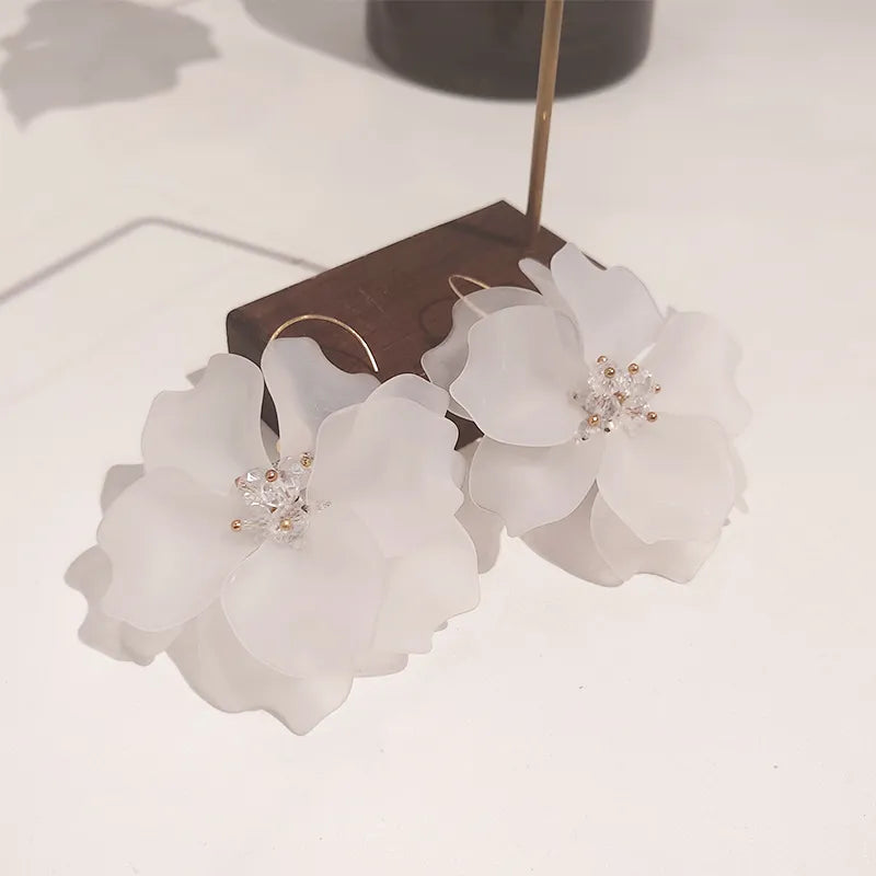 JuliaFashion-Exaggerated Crystal Petal Flower Earrings